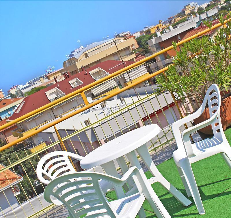 Hotel Royal Misano Adriatico Luaran gambar