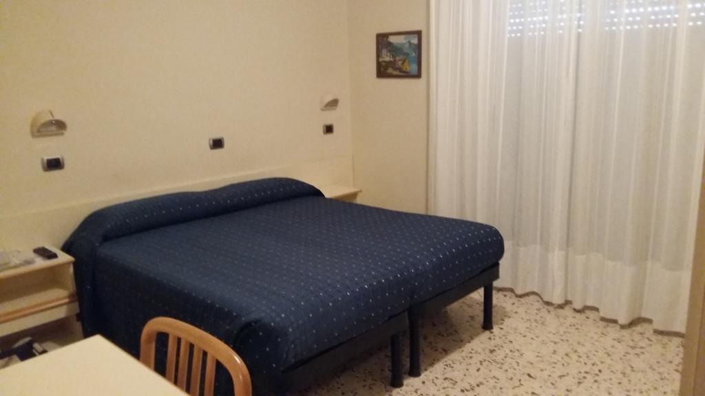 Hotel Royal Misano Adriatico Bilik gambar
