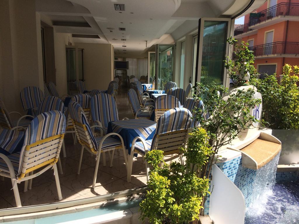 Hotel Royal Misano Adriatico Luaran gambar