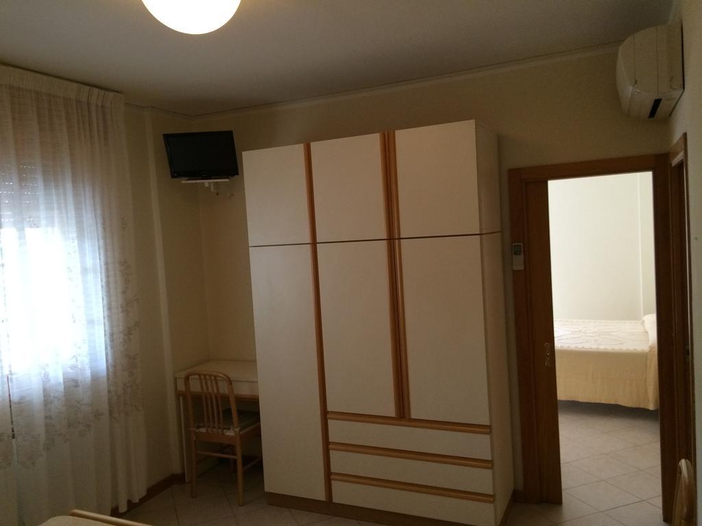 Hotel Royal Misano Adriatico Bilik gambar